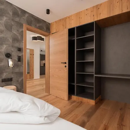 Apartment A Casa Amethyst *