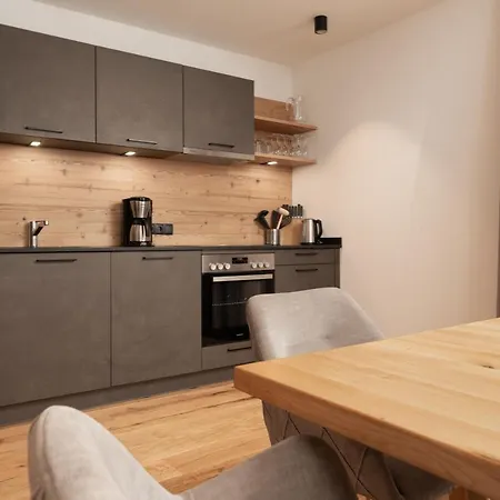 Apartment A Casa Amethyst