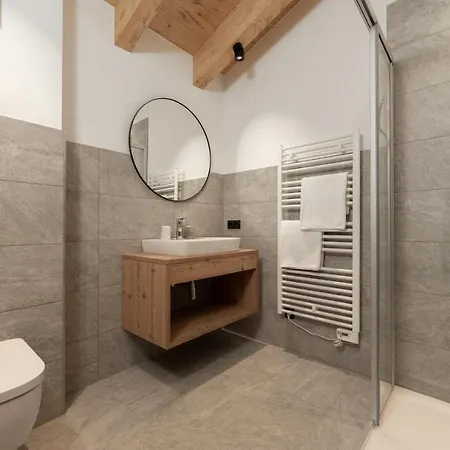 Apartment A Casa Amethyst *