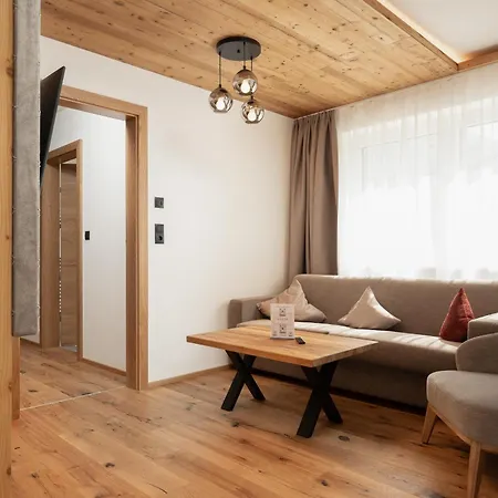 Apartment A Casa Amethyst